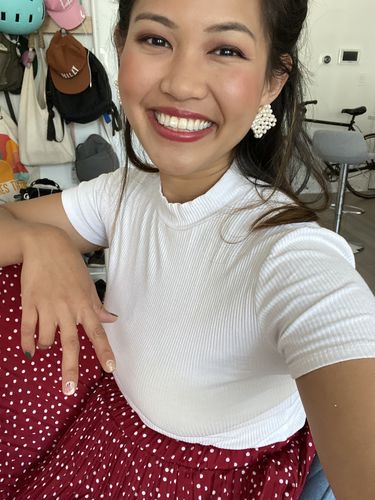 Customer photo review of Weave Pearl Earrings