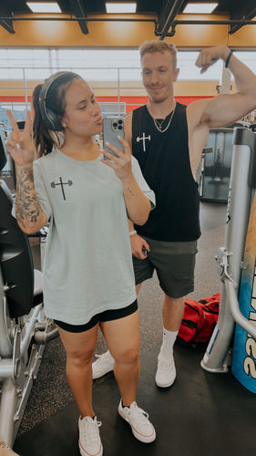 Customer photo review of Isaiah 41:10 Oversized Tee - Light Green