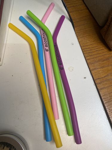 Customer photo review of Silicone Straw Pack