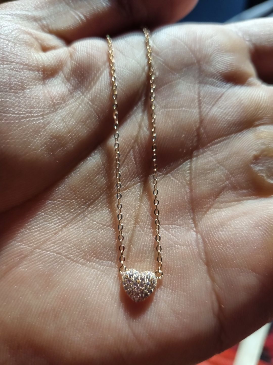 Customer photo review of COLLAR CORAZÓN BAÑADO EN ORO ROSADO