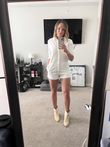Customer photo review of No Service Jumper Vintage White