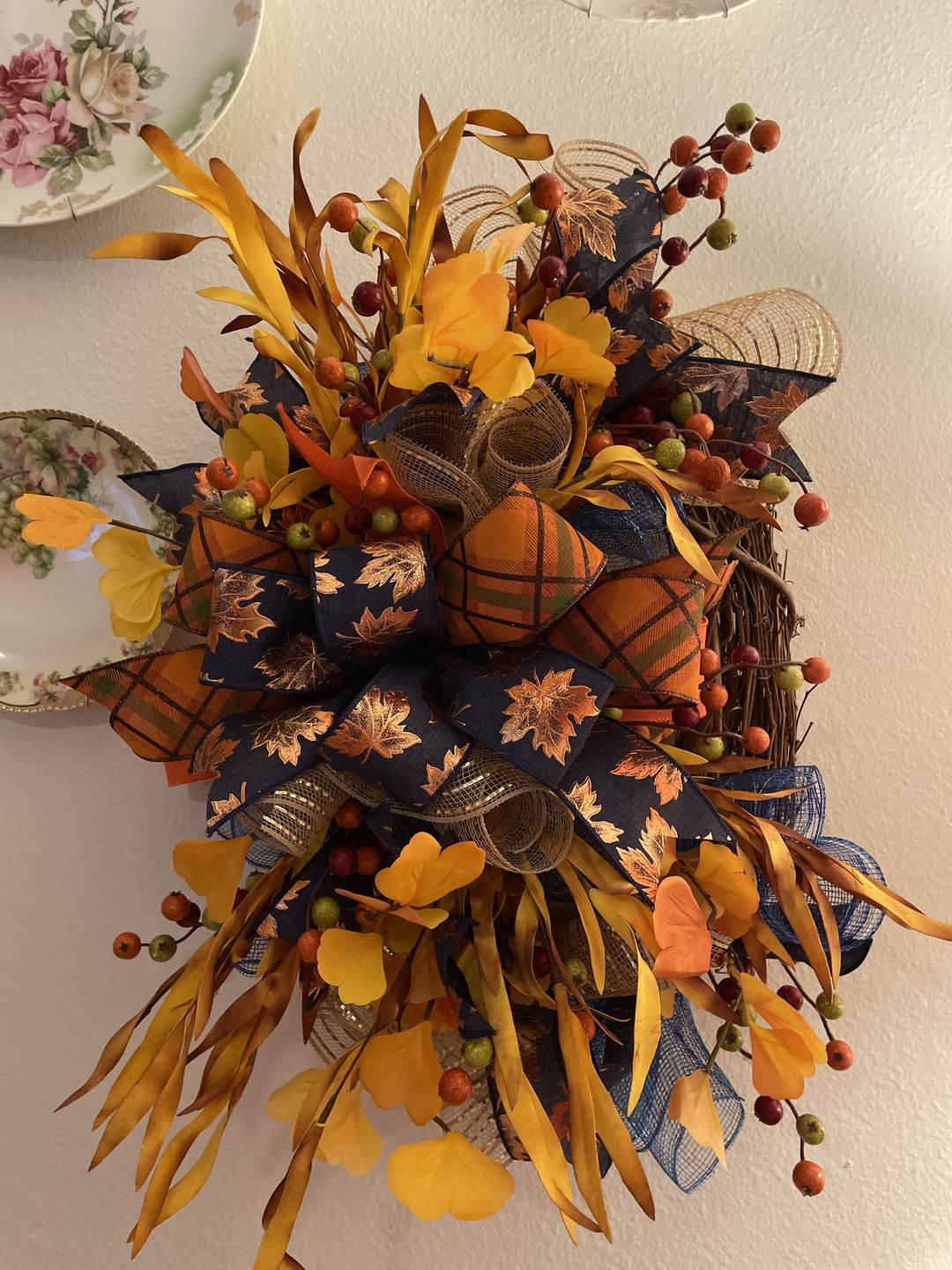 Customer photo review of 14" Oval Grapevine Wreath - DECOE-033