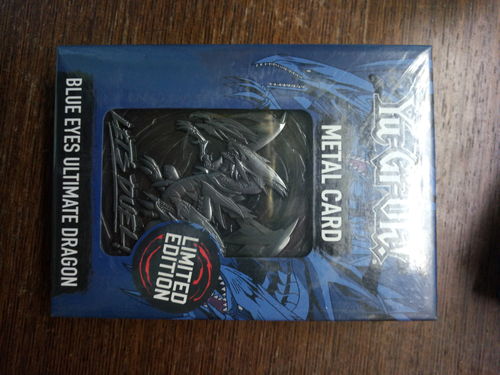Customer photo review of Blue-Eyes Ultimate Dragon Collectible Metal Card