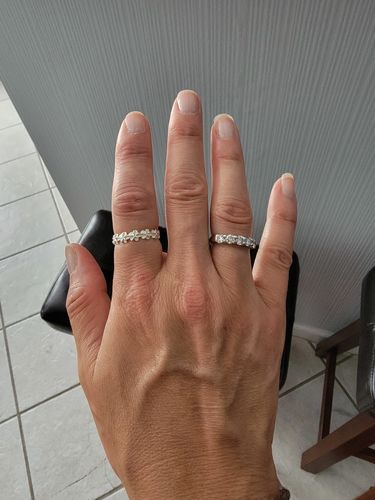 Customer photo review of Sterling Silver 5mm Plumeria Lei Ring