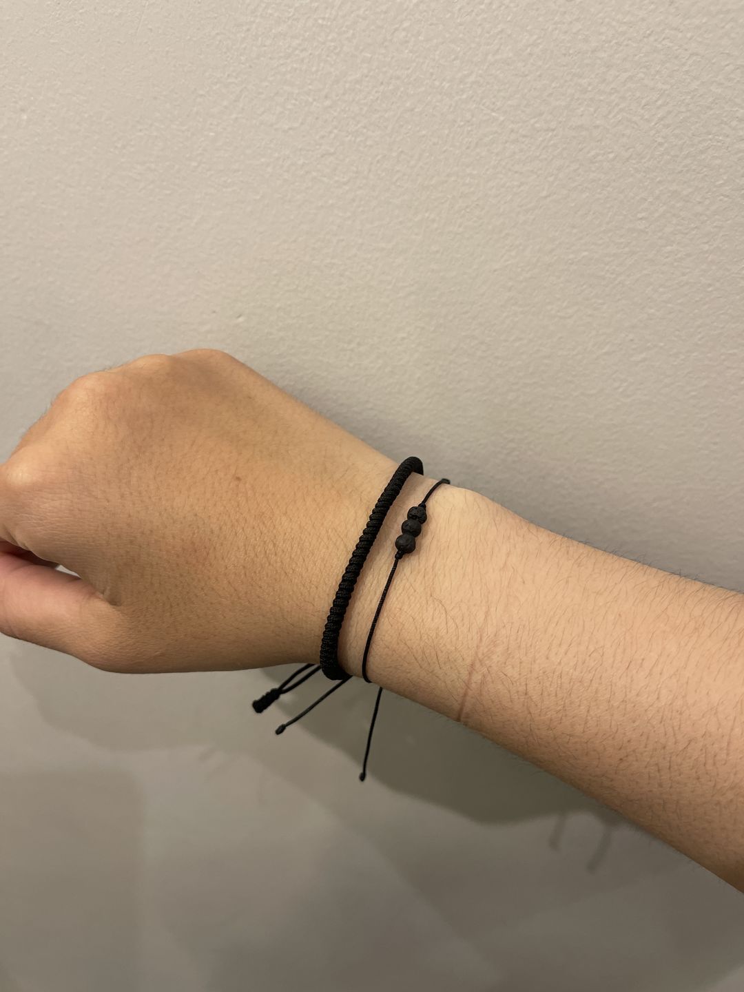 Customer photo review of Brazaletes Tibetanos