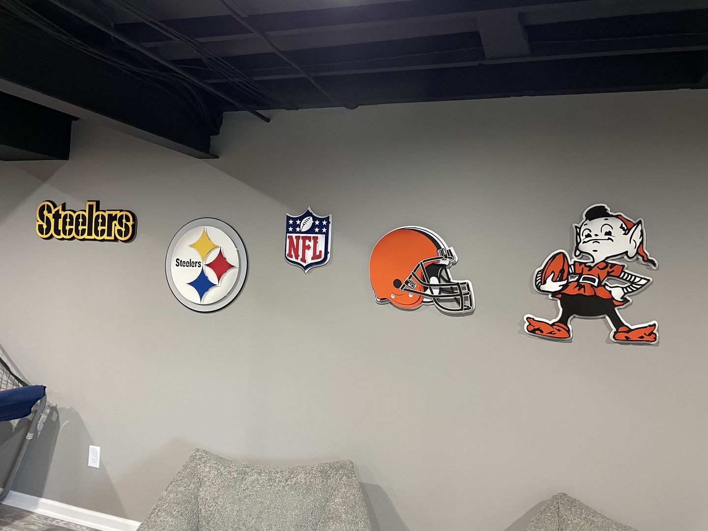 Customer photo review of Cleveland Browns "Brownie" 3D Vintage Metal Wall Art
