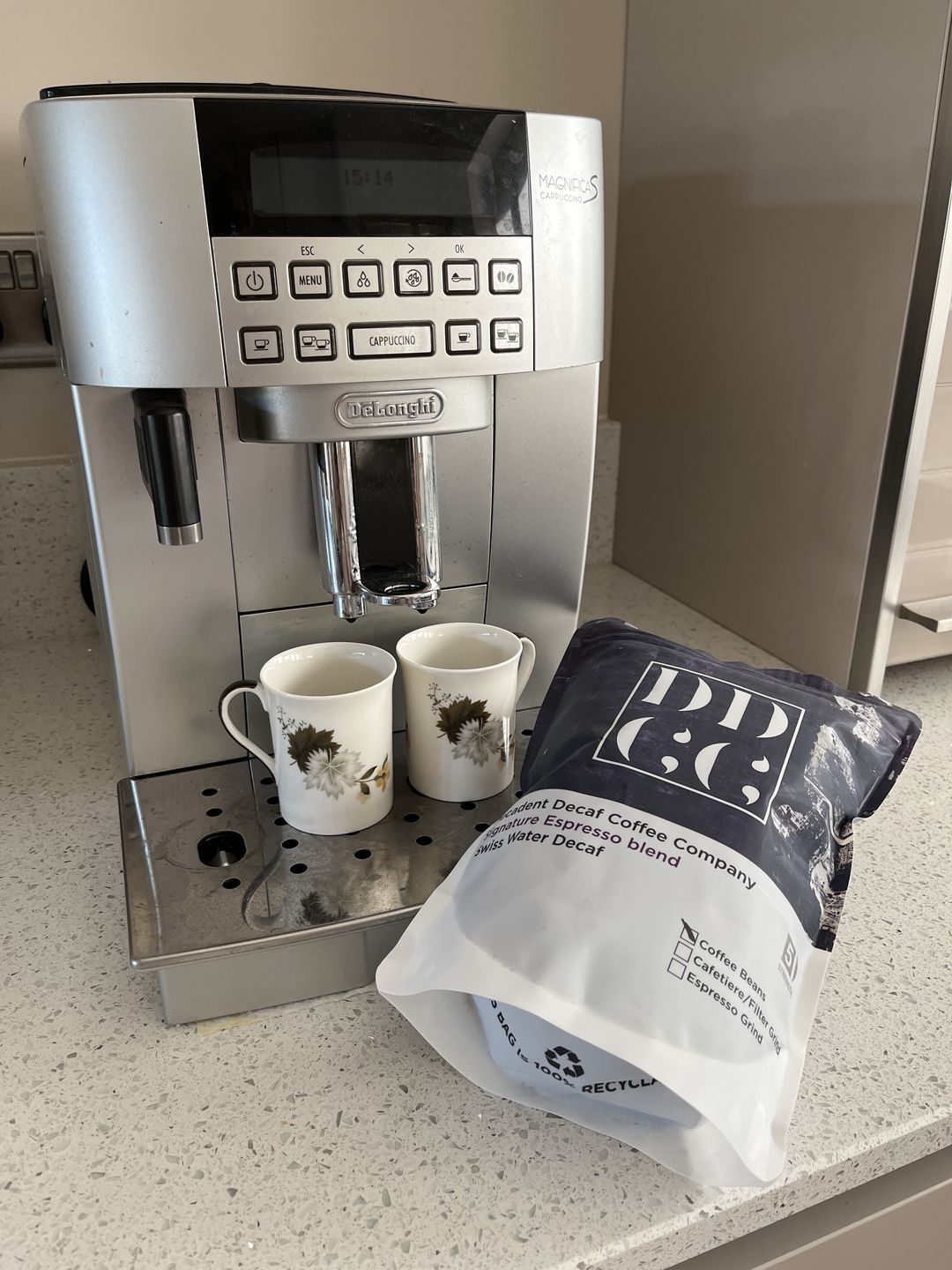 Customer photo review of Signature Espresso Decaffeinated Coffee Blend - Swiss Water Decaf Process - Strength 5 - Decadent Decaf