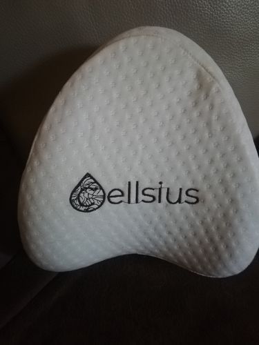 Avis photo d'un client sur Coussin Orthopédique Cellsius pour soulager les douleurs articulaires