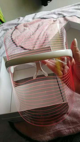 Customer photo review of HexoMask™ - LED Light Therapy Face Mask