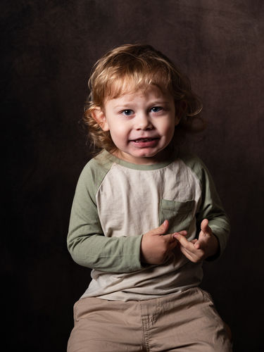 Customer photo review of Kate Deep Green and Brown Texture Abstract Background Photos Backdrop