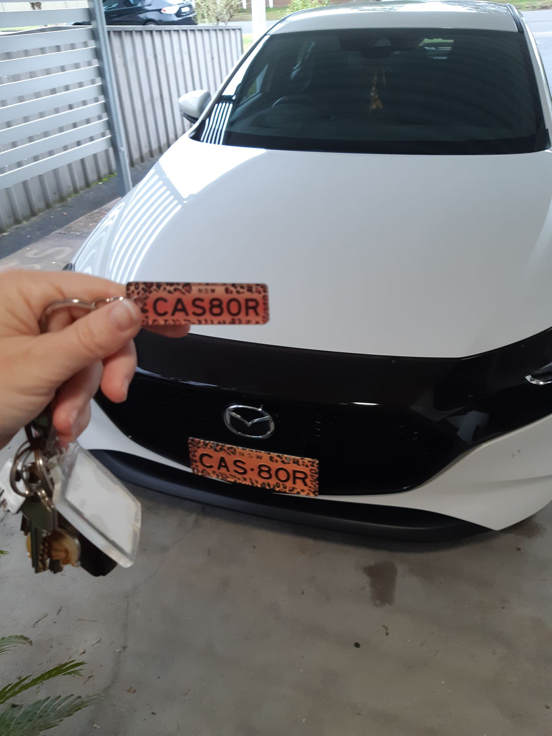 Customer photo review of Custom Design Keychain 🔑