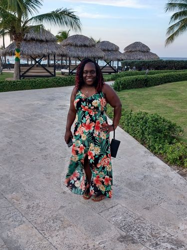 Customer photo review of Tropical Weekends Dress
