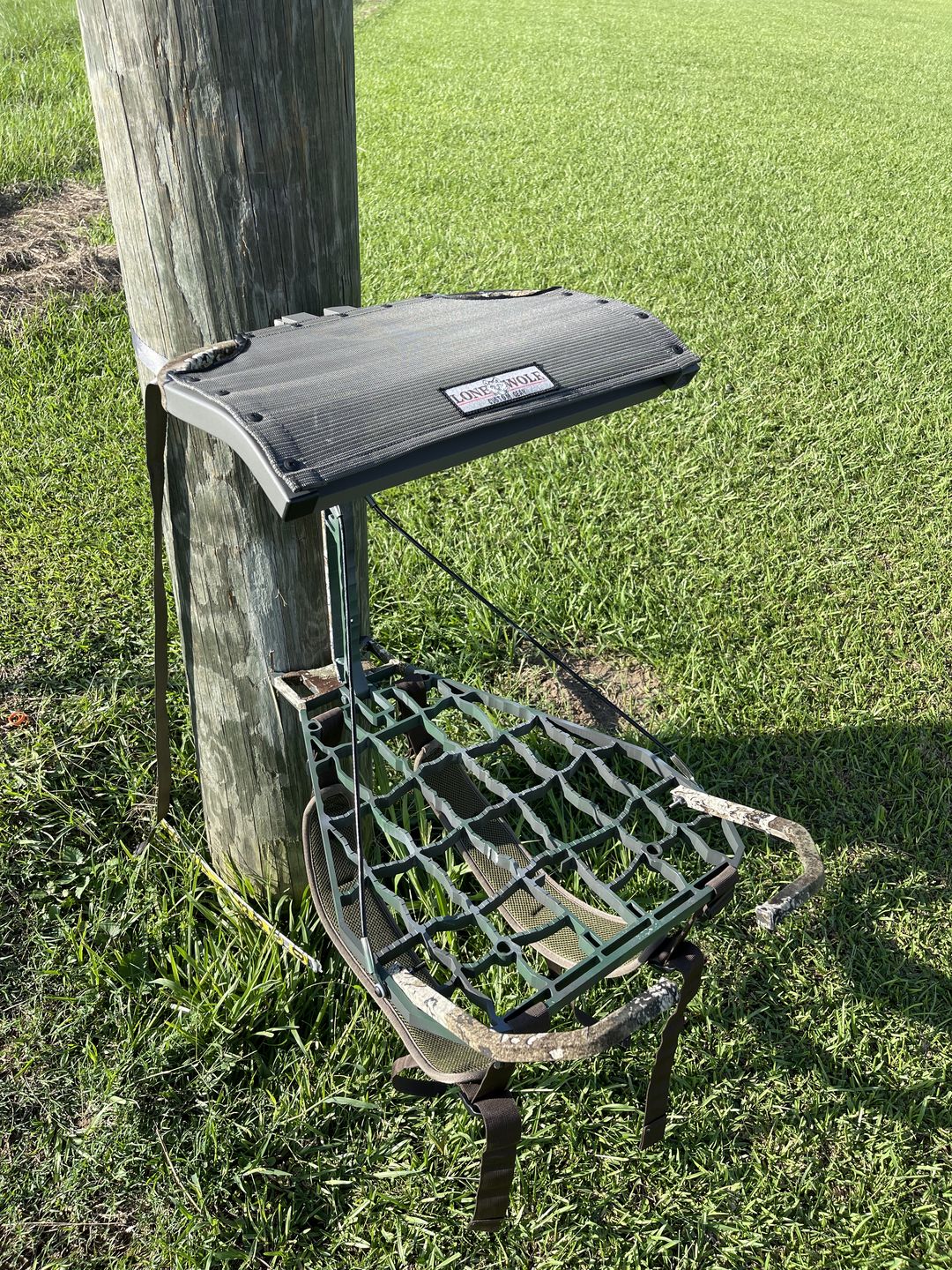 Customer photo review of Mesh Treestand Replacement Seat