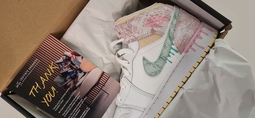 Customer photo review of Nike Air Jordan 1 Mid 'Paint Drip' GS