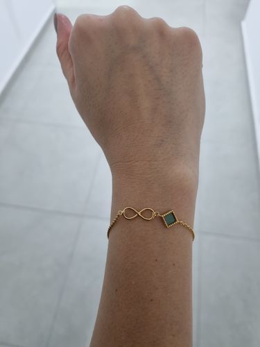 Customer photo review of Infinity Bracelet