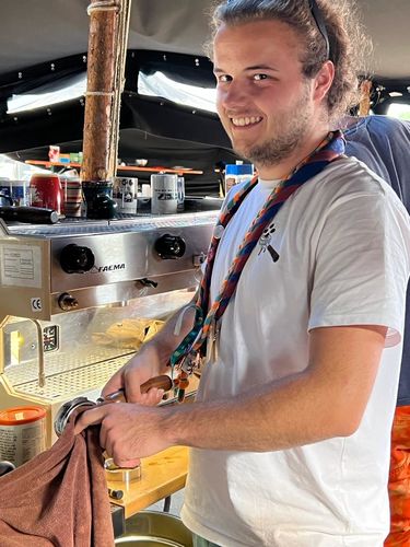 Customer photo review of Siebträger Beans | Besticktes Bio Baumwoll Männer T-Shirt