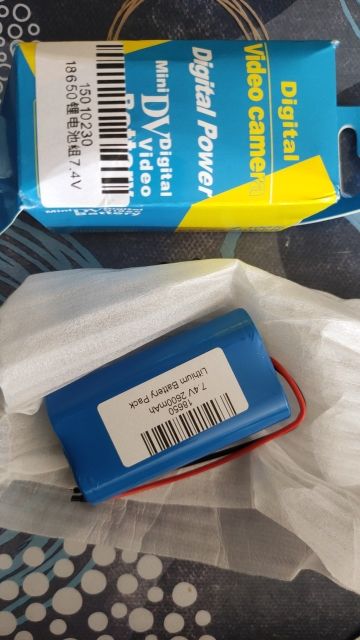 Customer photo review of NTC geschützter 7,4V 18650 2s1p 2600mAh Akku mit Platine und Stecker