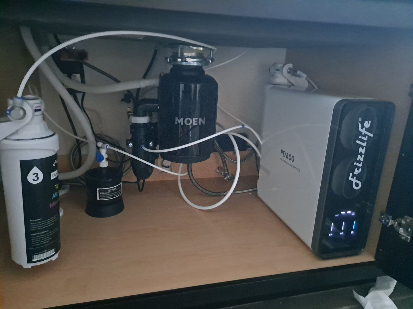 Customer photo review of Frizzlife 600 GPD Tankless Reverse Osmosis Water System With Alkaline & Remineralization, PD600-TAM3