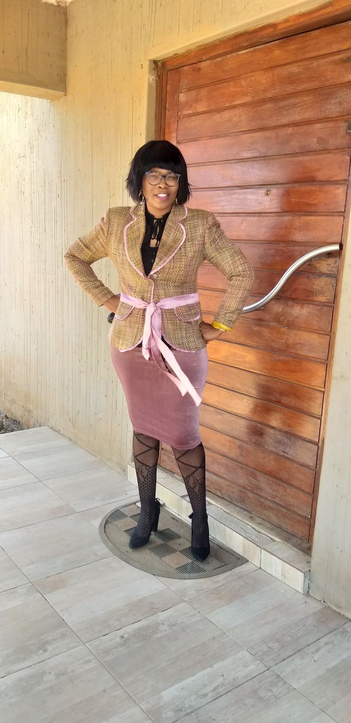 Customer photo review of Brazilian Fringe Bob - 8"