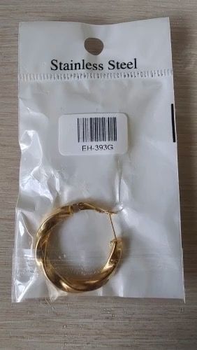 Customer photo review of OG Twisted Hoops