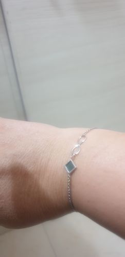 Customer photo review of Infinity Bracelet