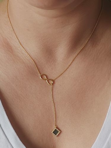 Customer photo review of Infinity Necklace