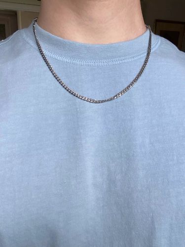 Customer photo review of Mens Cuban Link Chain