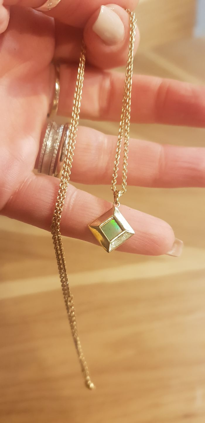 Customer photo review of Classic TANAOR Necklace