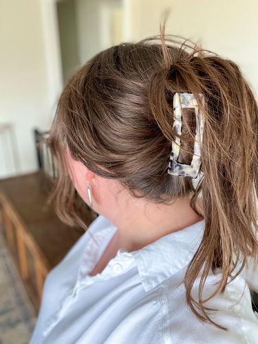 Customer photo review of Large Dreamy Claw Clip