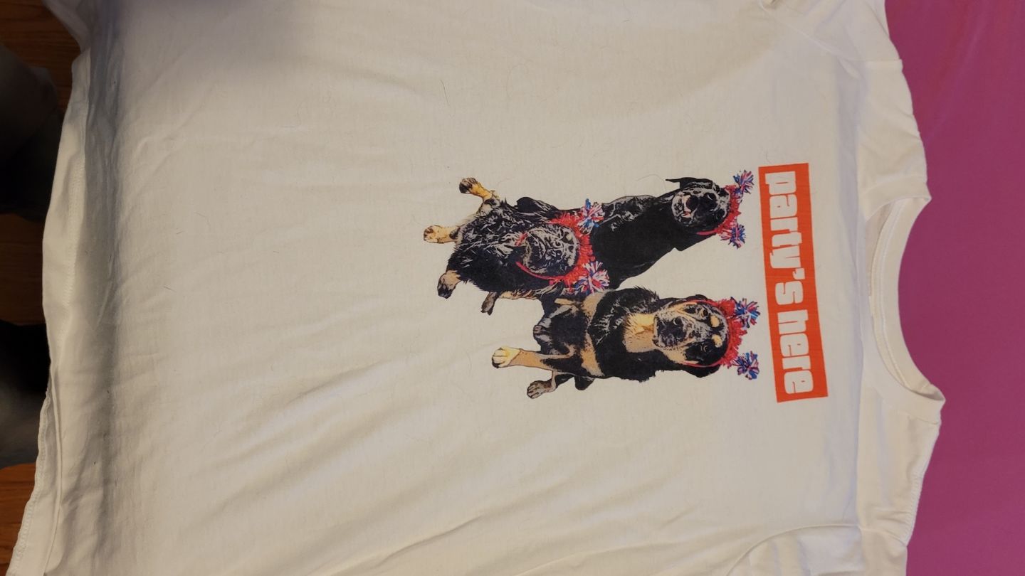 Customer photo review of Custom Pet Art Women's Crew