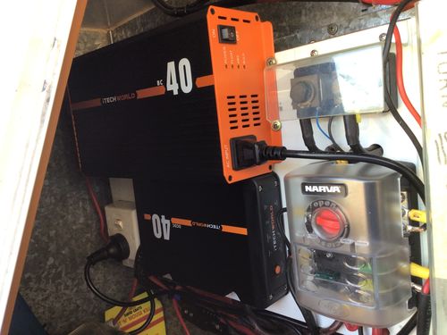 Customer photo review of iTechworld 40A 12/24v MPPT solar charge controller