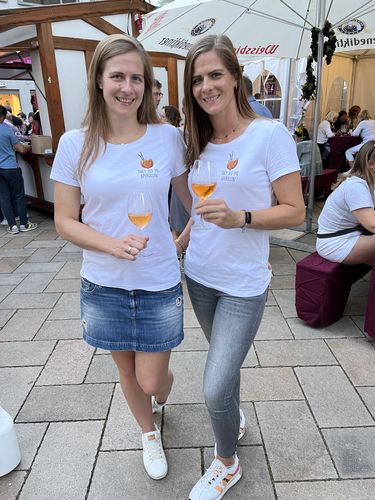 Customer photo review of APEROLLIN' - Premium Shirt Damen