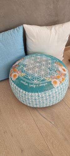 Customer photo review of THE SPIRIT OF OM® Meditationskissen (Feng Shui)