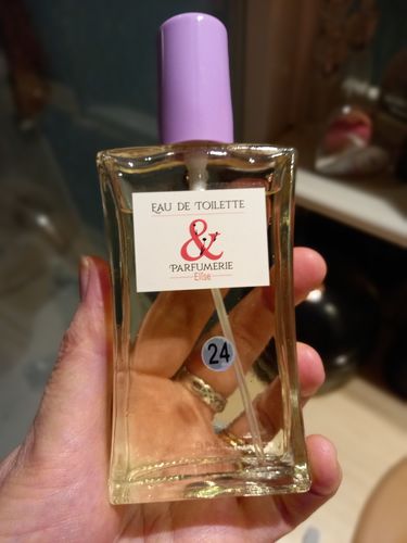 Customer photo review of N24 - Parfum générique de J'adore pour femme
