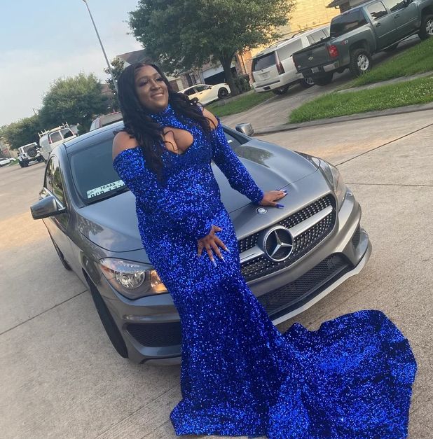 Customer photo review of Royal Blue Sequin on  Velvet