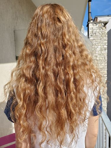 Customer photo review of Notre soin éclaircissant pour des cheveux rayonnants en moins de 5 minutes