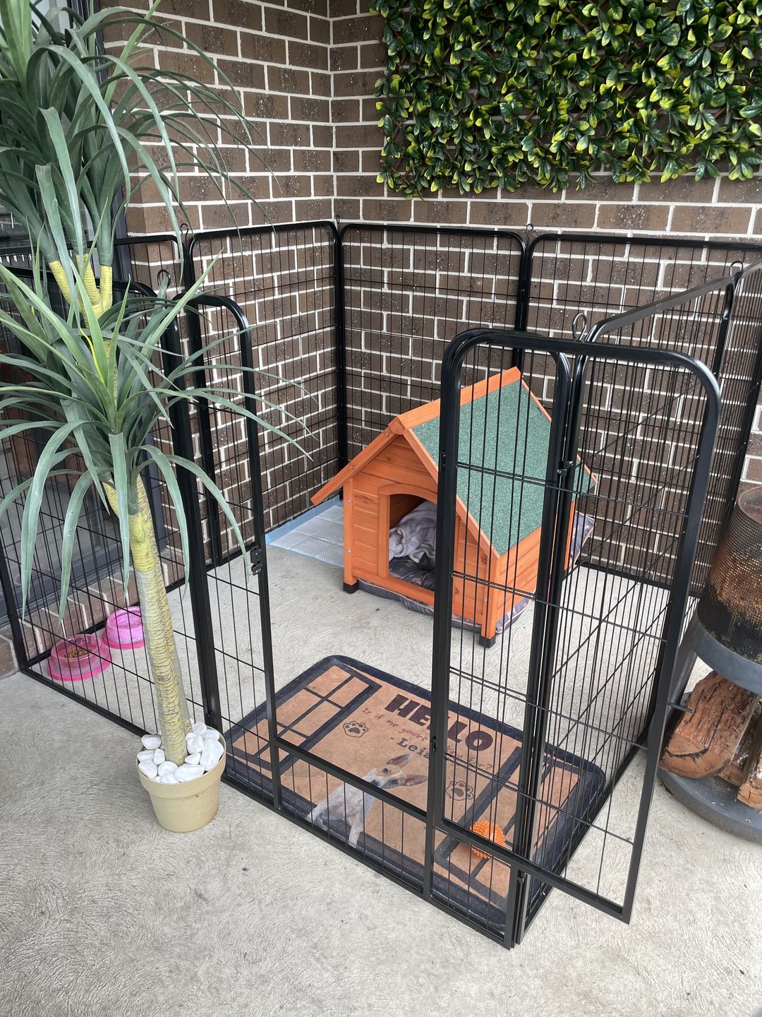 Customer photo review of PaWz 8 Panel Pet Dog Playpen