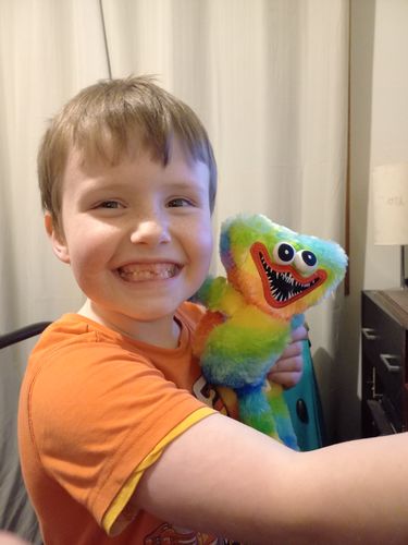 Customer photo review of Poppy Playtime Huggy Wuggy Rainbow