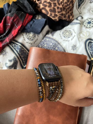 Customer photo review of SCHWARZER LABRADORIT EDELSTEIN APPLE WATCH ARMBAND