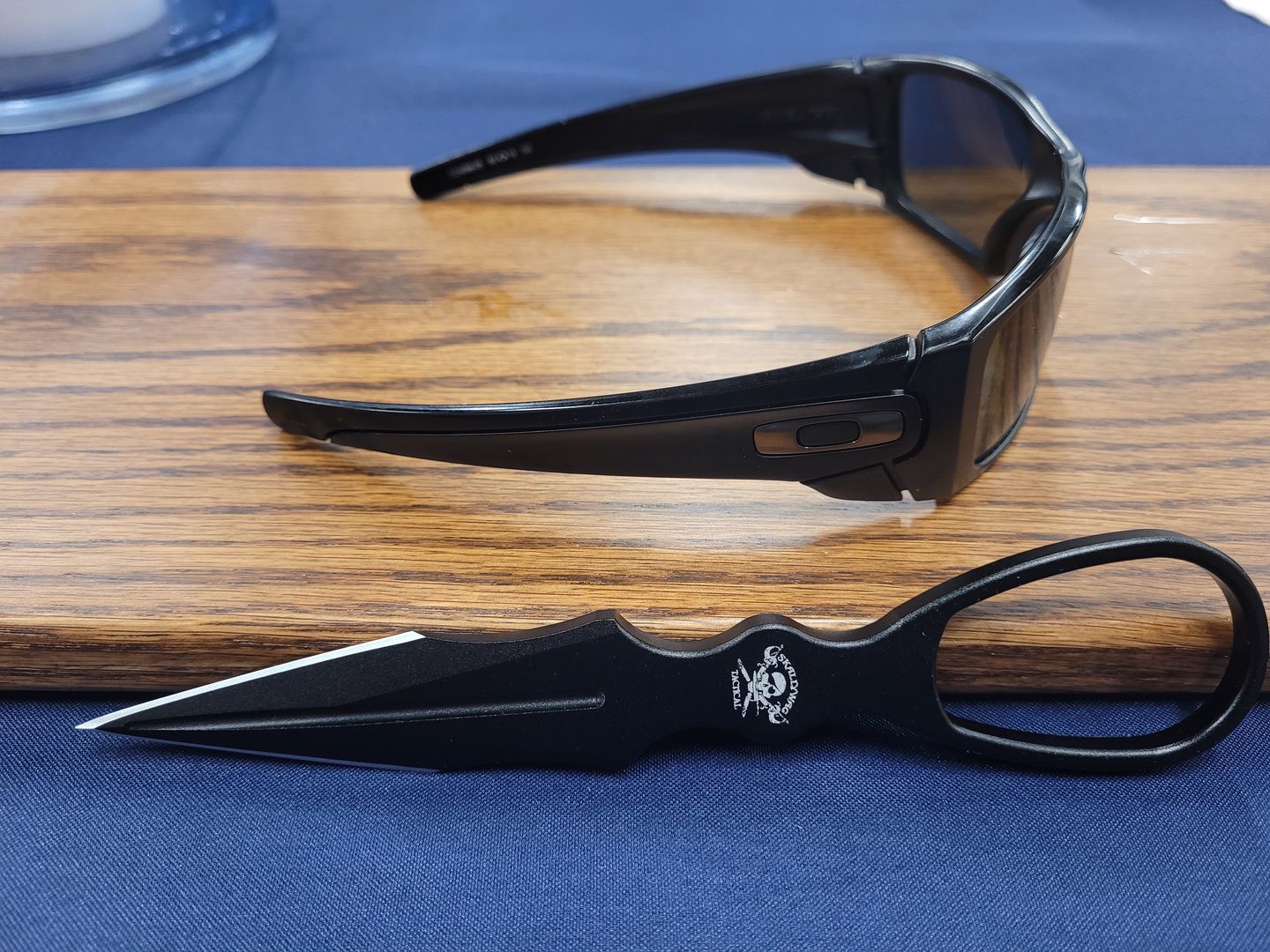 Customer photo review of Skallywag Aluminum Dagger (Not Trainer)