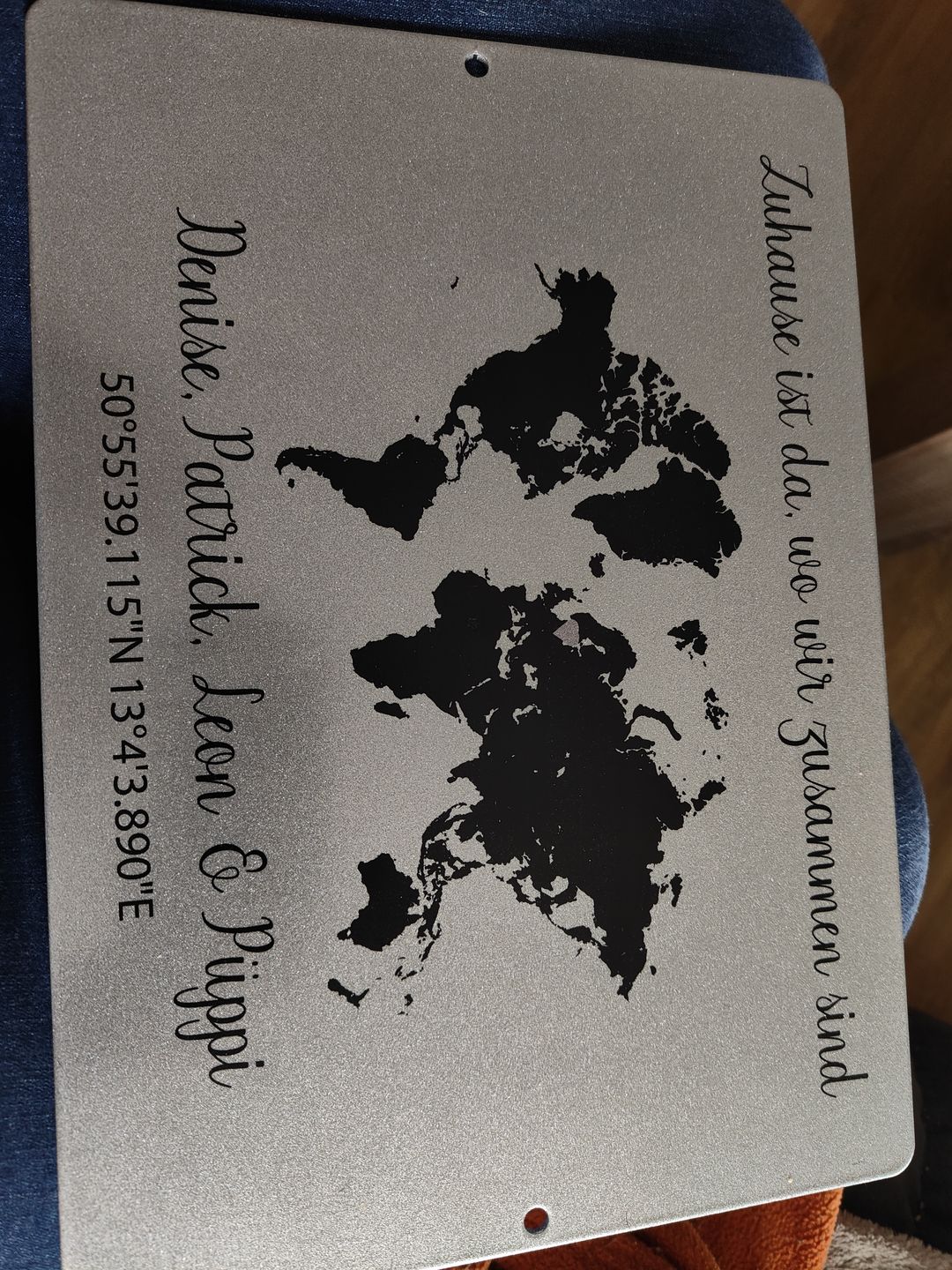 Customer photo review of Geschenk Weltkarte mit Koordinaten - personalisiert