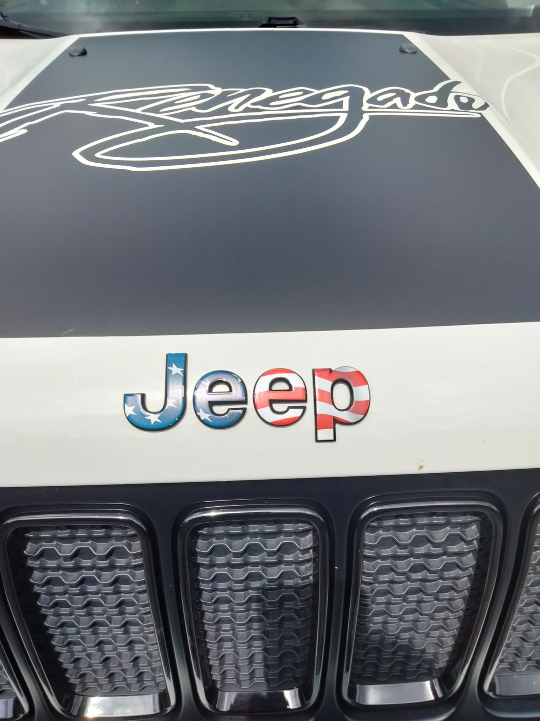 Customer photo review of JEEP Emblem Overlay Decals – American Flag Print | Fits Grand Cherokee, Cherokee, Compass, Renegade, Liberty & Patriot