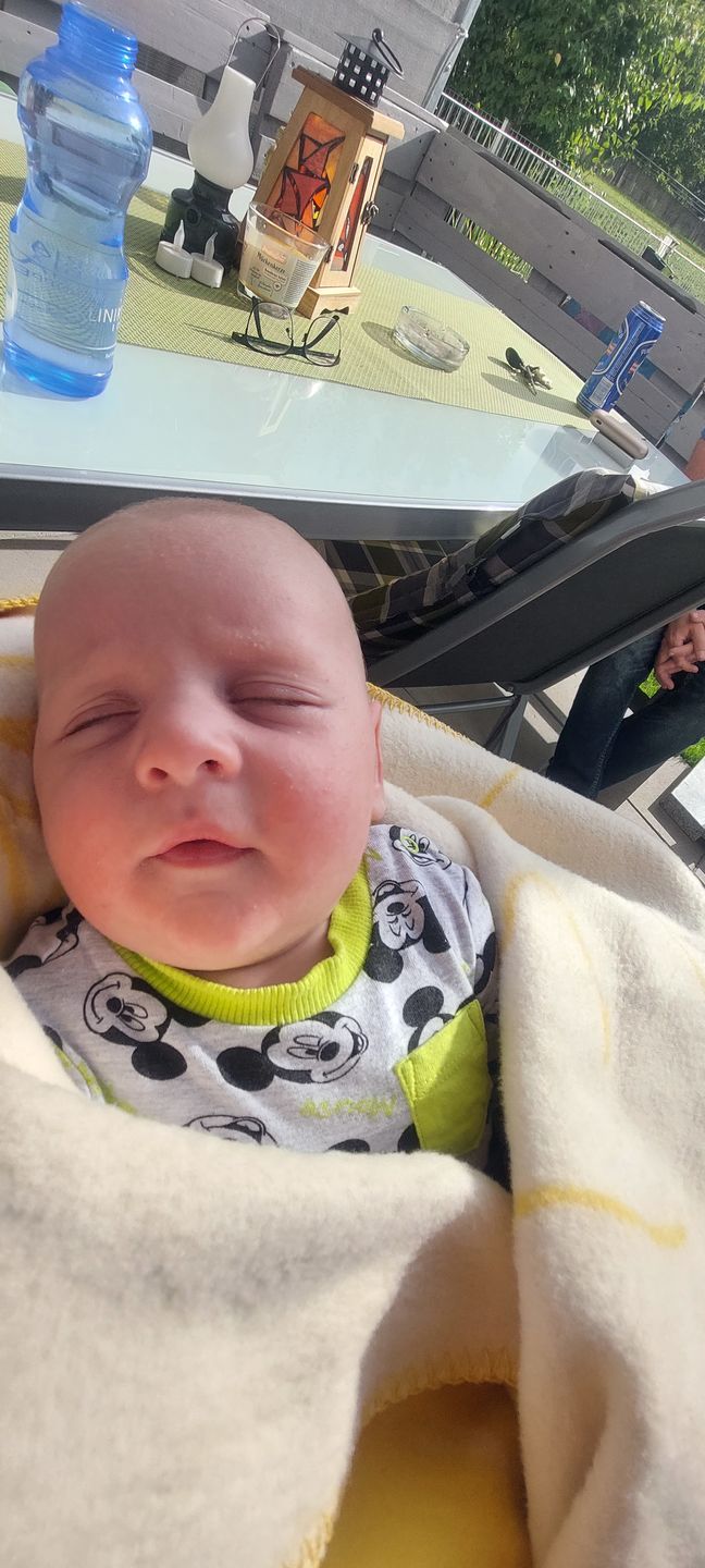 Customer photo review of Babydecke gelb/natur, Biobaumwolldecke, Größe 75 x 100 cm, 100% Biobaumwolle, gots-zertifiziert