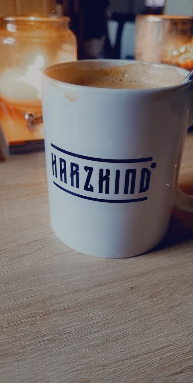 Customer photo review of HARZKIND Tasse - beidseitig Logo Print