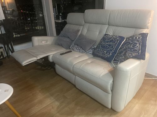 Customer photo review of Cascade Leather Recliner 1/2/3 Seat-(Grey / Black)