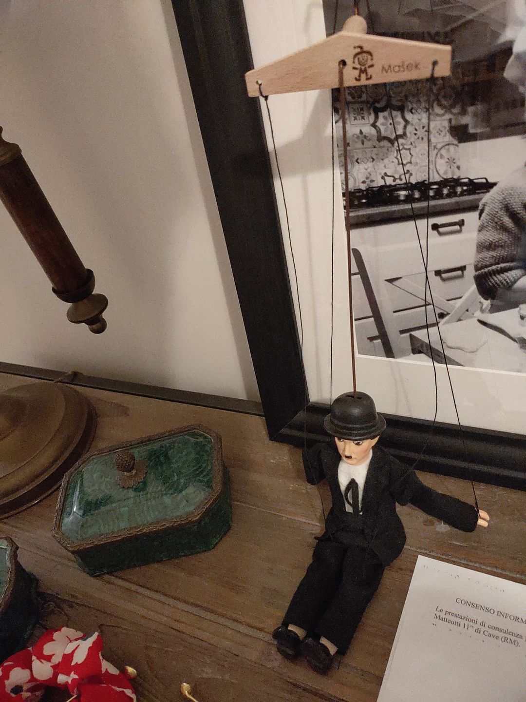 Customer photo review of Charlie Chaplin Marionnette