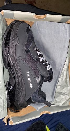 Customer photo review of BALENCIAGA TRIPLE S