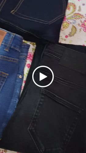 Customer video review of Stretchable Skinny Jeans (Grey)