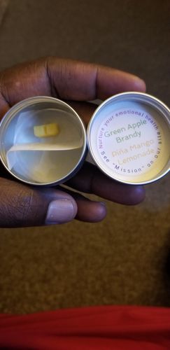 Customer photo review of Virgin Pack (Green Apple Brandy + Mango Piña Colada, 60mg)
