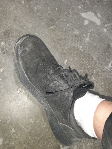 Customer photo review of Maven Breathable Lightweight Steel Toe Sneakers